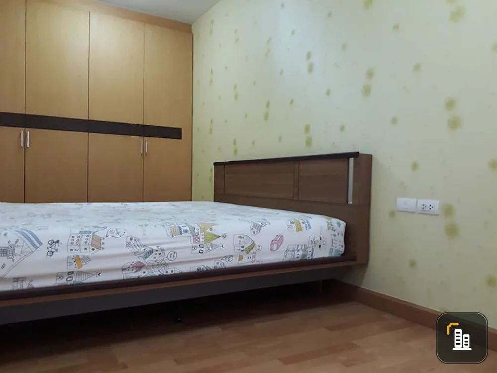 Urgent for sale, Condo City Home Rattanathibet, wide room, fully furnished. You can carry your bag in.