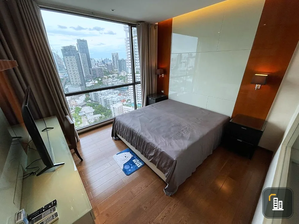 Condo for sale/rent The Address Sukhumvit 28, high floor, beautiful city view, 2 bedrooms, 2 bathrooms, ready to move in. Don't hesitate, book now!!