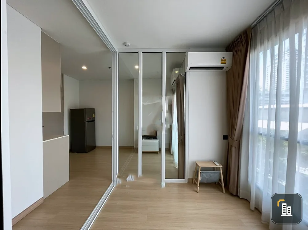 Urgent sale!! Condo Lumpini Suite Phetchaburi-Makkasan, 4th floor, good location, convenient transportation, can't miss this price!!