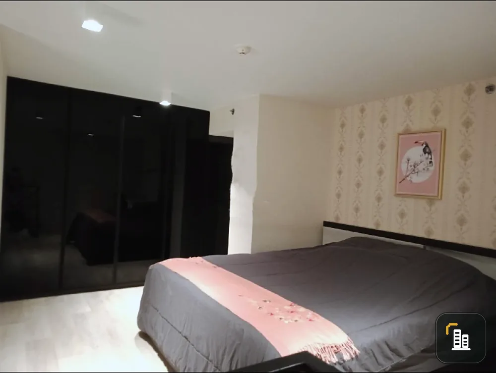 For rent!! The Loft Condo, beautiful room, ready to move in, don't miss it!!