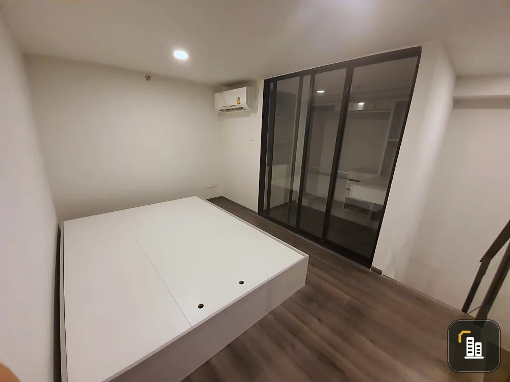 Urgent sale!! Condo Knightsbridge Space Rama 9, beautiful room with built-in furniture, very good location, don't miss it!!