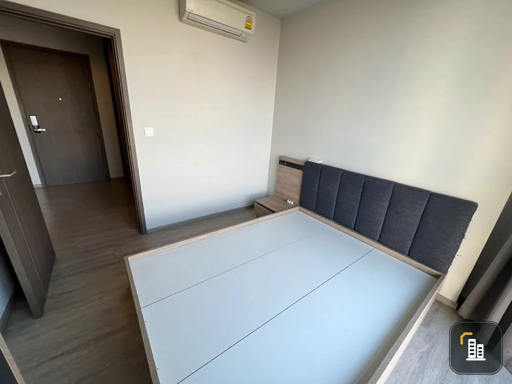 Condo for sale, The Line Wong Sawang, nice room, complete in one place, plus high floor, good view, cheap price, I can tell you that it's worth it.
