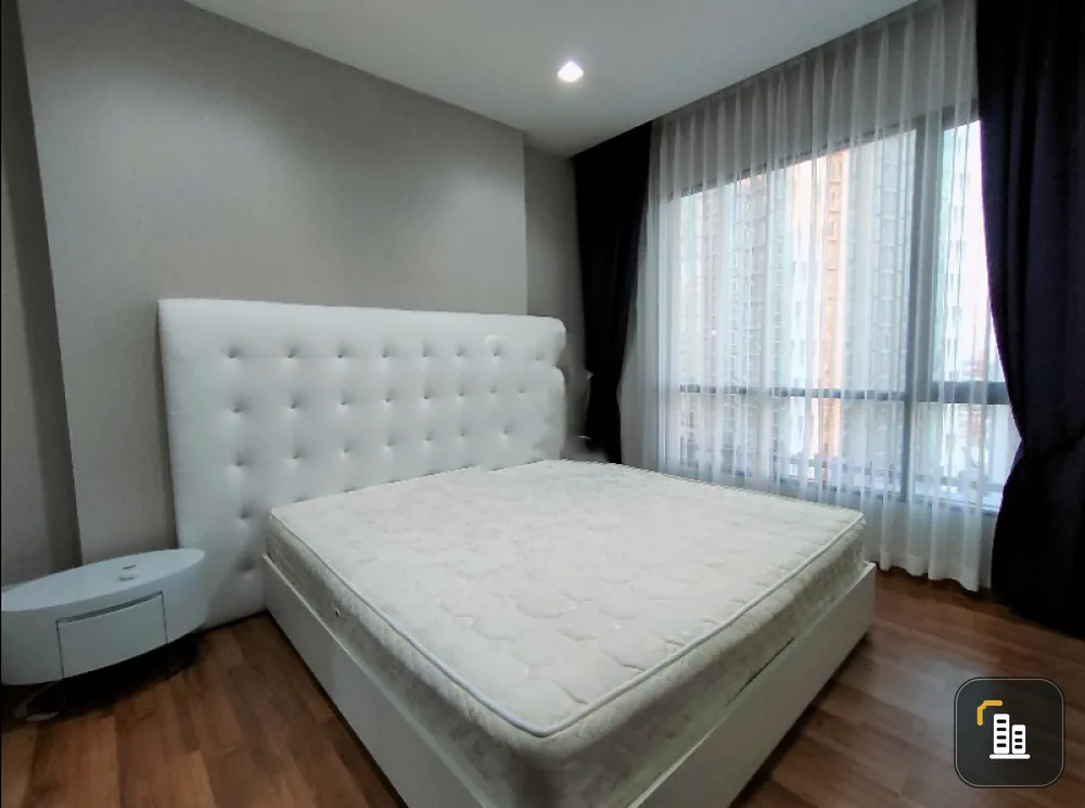 Urgent sale!! Ivy Ampio Condo, 21st floor, spacious room, luxurious, high floor, don't be slow!!