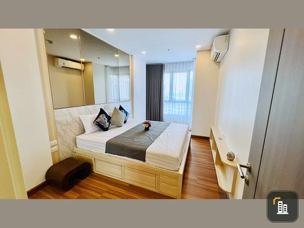 For rent, Supalai Premier Charoen Nakhon, elegantly decorated room, looks expensive, fully built-in, good price. If interested, you need to reserve qu