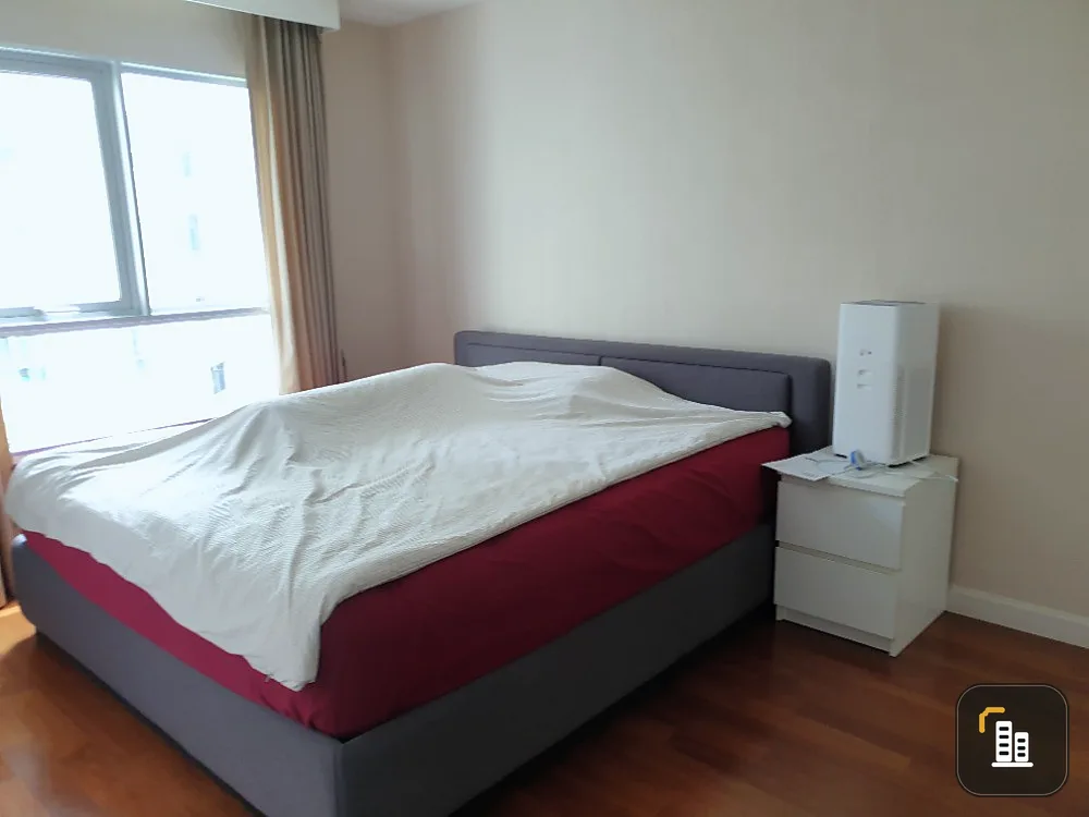 Urgent sale!! Belle Grand Condo Rama 9, Building C2, 11th floor, pool view, beautiful room, don't miss it!!