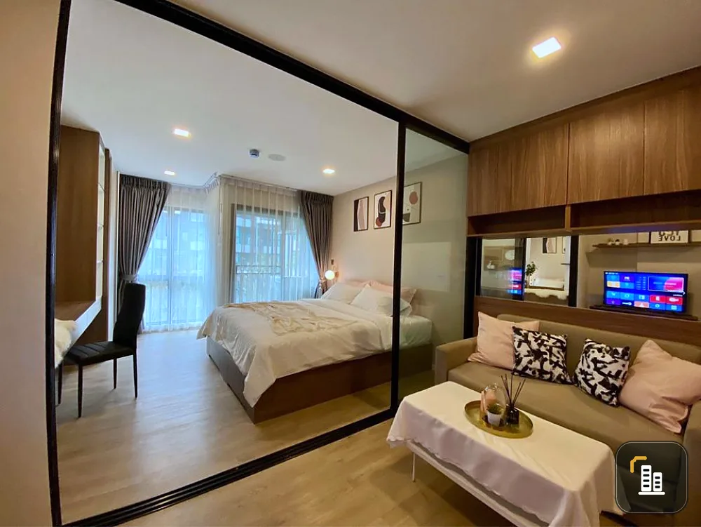 Kave Town Space for rent, beautiful decorated room more decorated than the sample room Book and you won't regret it. Guaranteed. Book now.