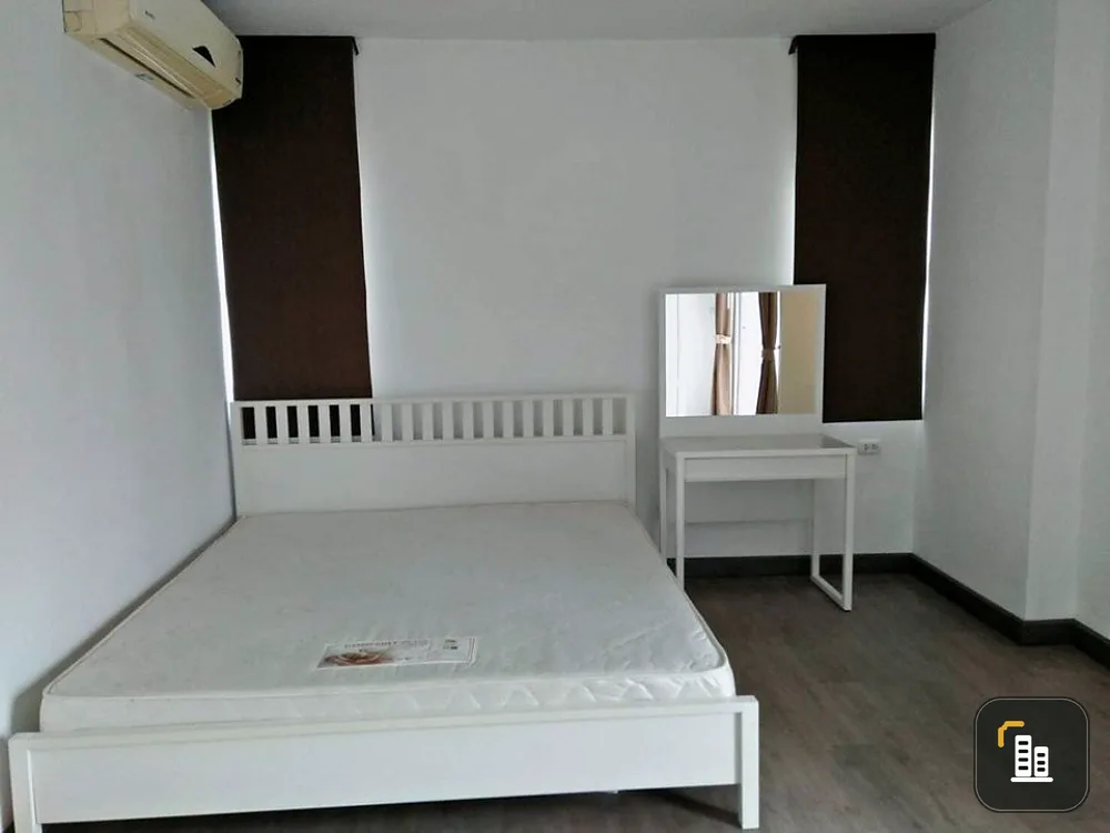 Condo for sale, Supalai Park Srinakarin, ready to move in, convenient to travel, good value for money, good investment, do not miss!