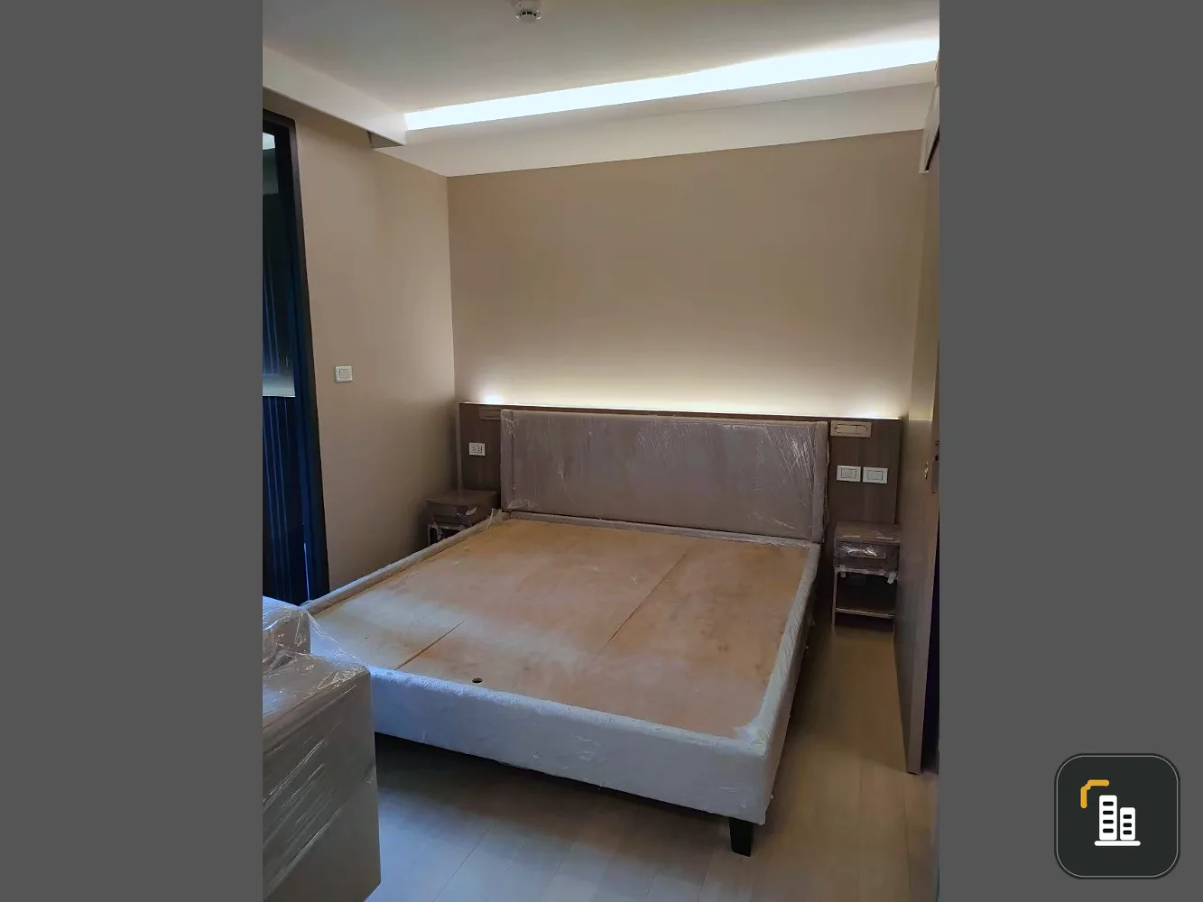 Sale!! Condo Urbitia Thonglor, convenient transportation, near BTS Thonglor, furnished room, hurry and book now!!