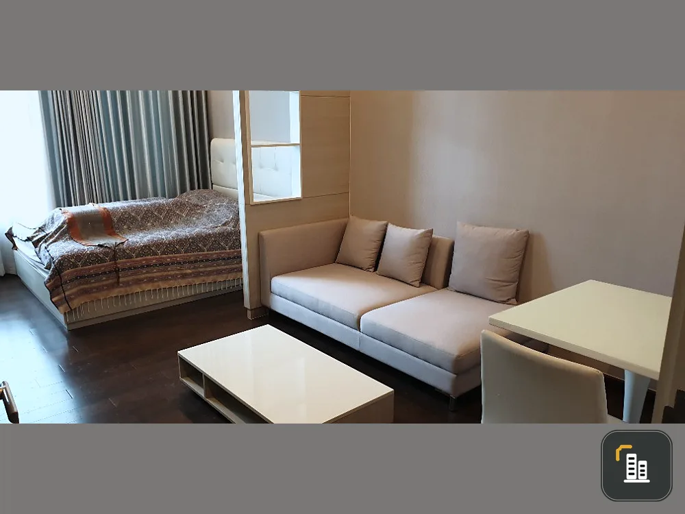 For rent!! Q Asoke Condo, 14th floor, fully furnished, convenient transportation, near MRT Phetchaburi, hurry and book now!!