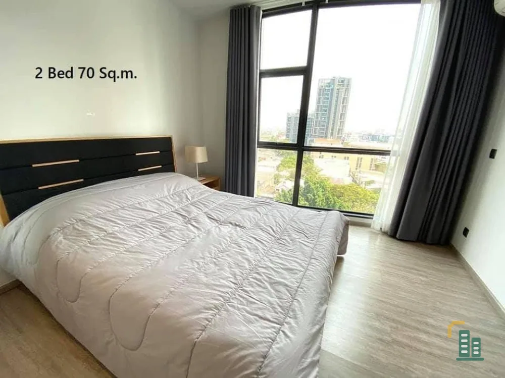 For Sale Rhythm Ekkamai Estate, good location, convenient transportation, can't miss it, book now!