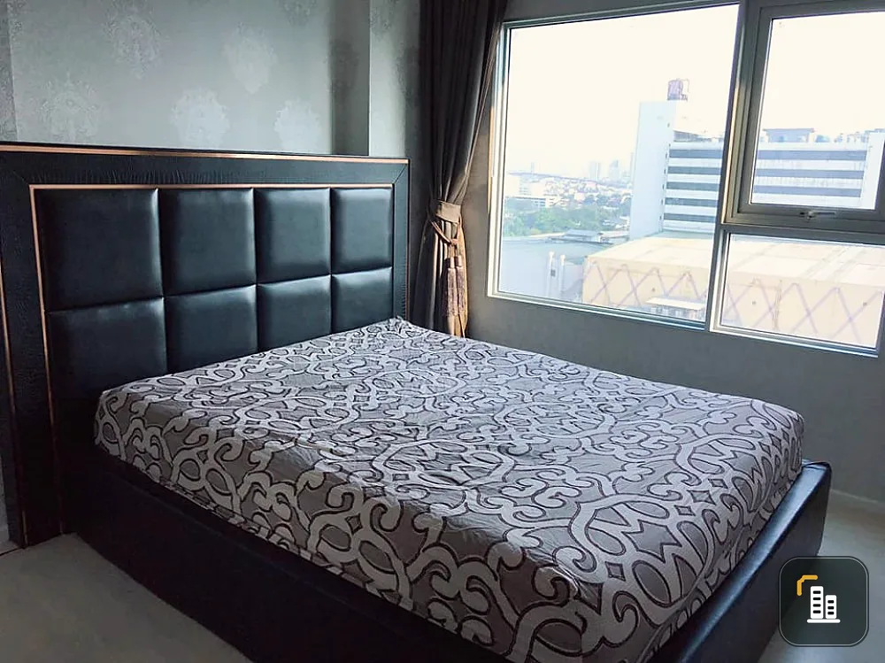 Urgent sale, Aspire Sathorn-Thapra condo, high floor, clear city view Electrical appliances are ready. Book now.