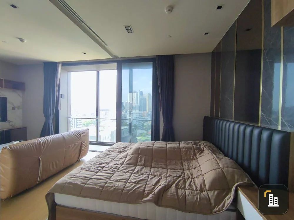 For rent Beatnik Sukhumvit 32 fully furnished. Convenient transportation, don't wait.