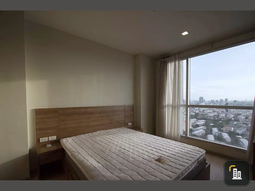 For rent Rhythm Ratchada-Huay Kwang, high floor, beautiful view, full electrical appliances If interested, hurry up to reserve it.