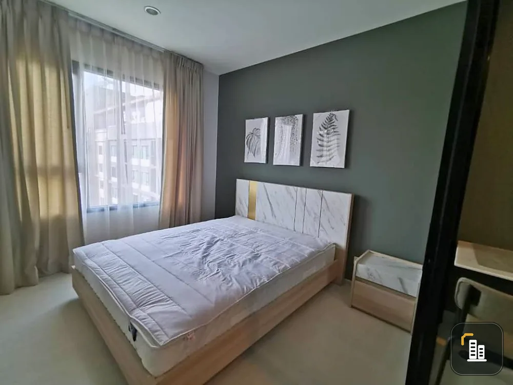Condo for rent Life Asoke, 34th floor, pool view, ready to move in, near MRT, easy to travel, book now!!
