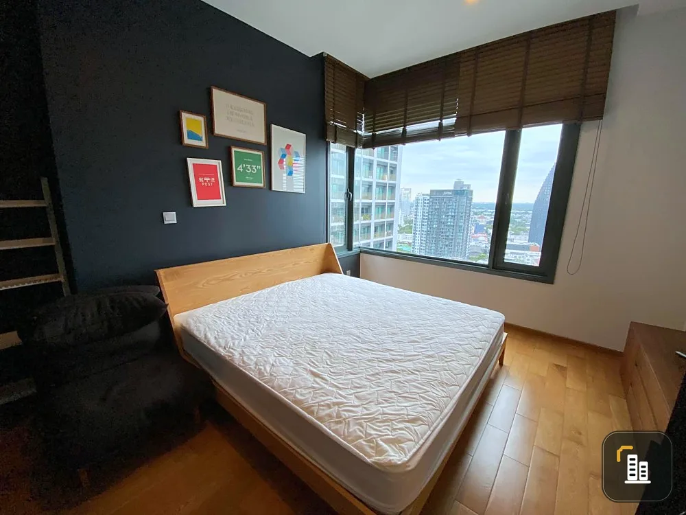 Condo for rent KEEEN by Sansiri, corner room, wide area, ready to move in, good location, next to BTS, can't miss it!!