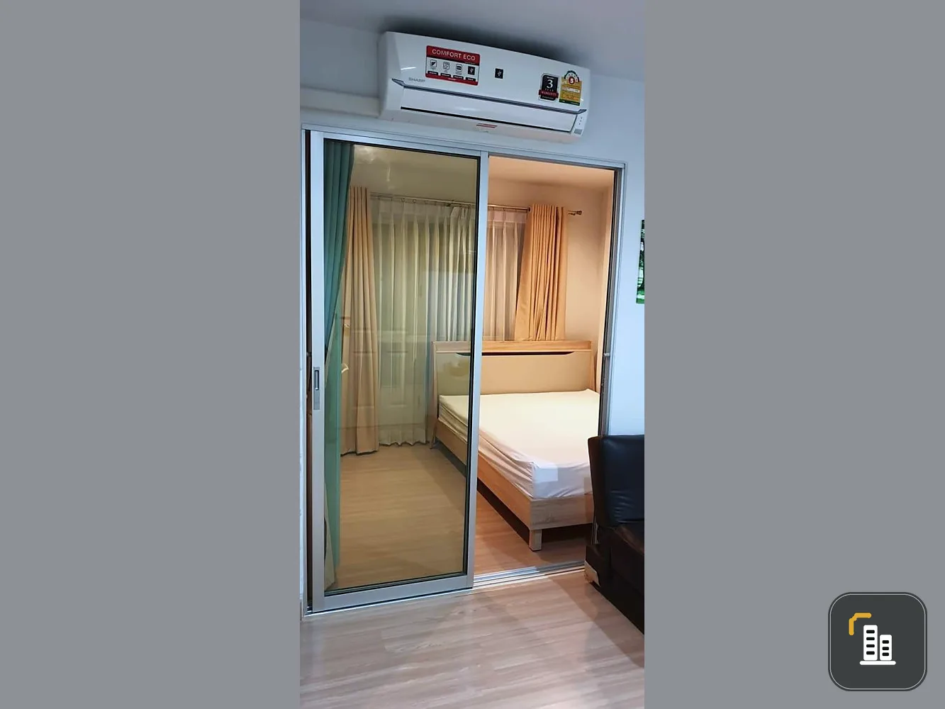 For rent/sell You 2 Condo, 5th floor, beautiful room, fully furnished, complete with furniture and electrical appliances. Book now.