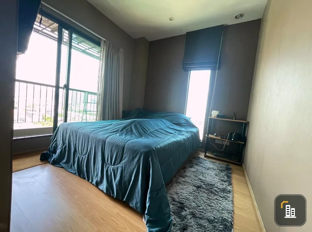 Sense Phaholyothin Condo, high floor, corner room, wide room, fully furnished, finish here.