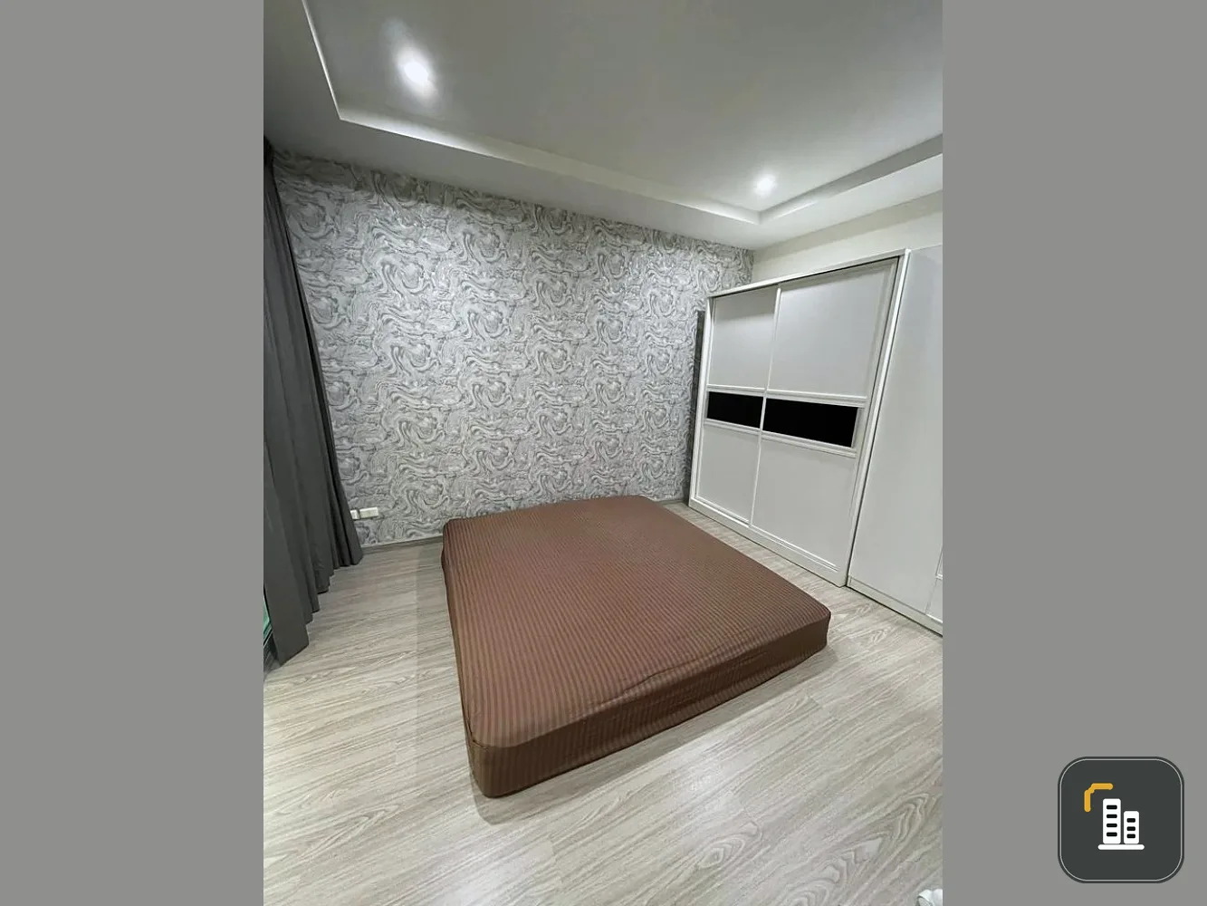 Urgent. Happy Condo Ladprao 101 for sale, 1 bedroom, 1 bathroom, spacious and comfortable room, don't wait, book now.