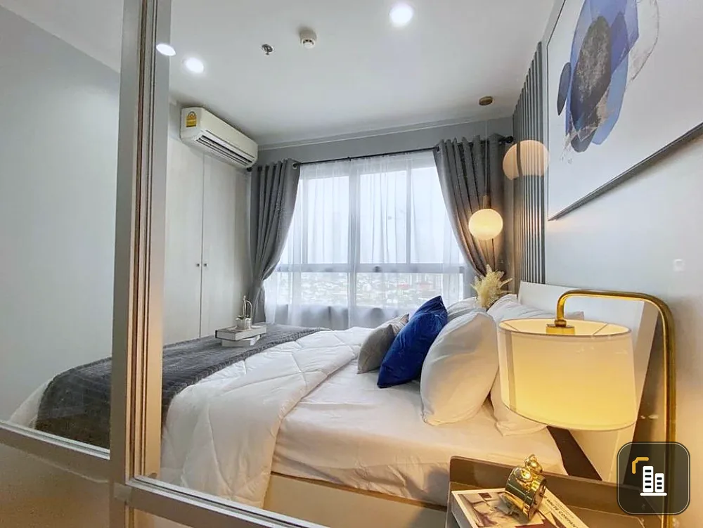 Condo Lumpini Ville Prachachuen-Phongphet 2, high floor, good wind, unblocked view, beautiful room decoration. Don't wait, book now.