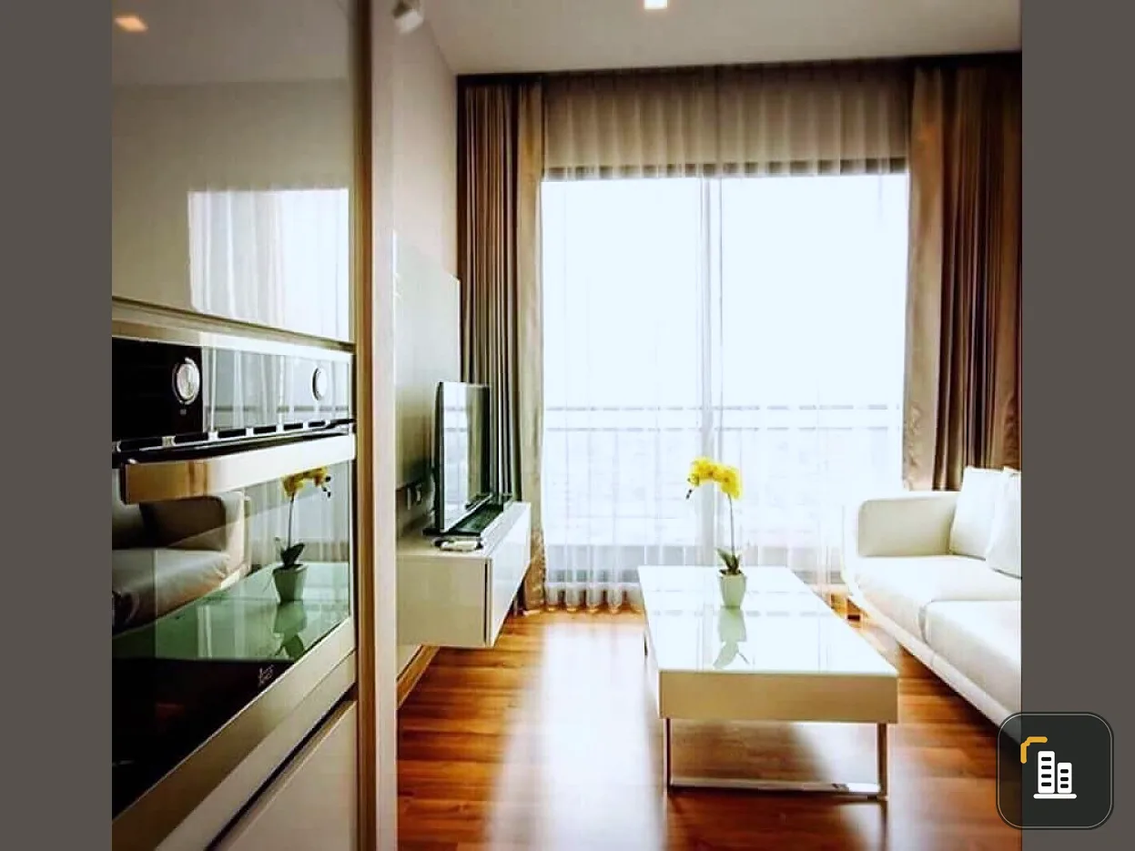 Sale/rent!! Condo Ivy Ampio, new furniture, ready to move in, good location, don't miss it!!