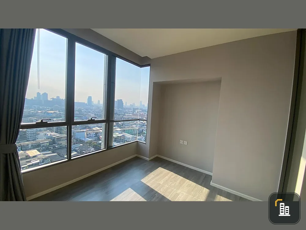 Condo for sale, The Room Sathorn-St. Louis, 19th floor, Chao Phraya River view, good location, ready to move in. Hurry up to reserve before it's gone!!