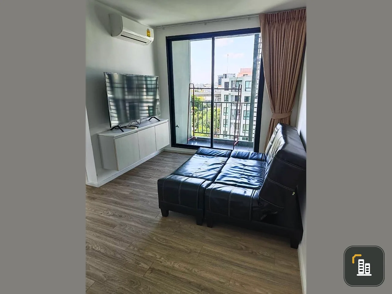 Sell Kensington Phahol-Kaset, 2 bedrooms, fully furnished room Ready to move in immediately, book now, don't miss out.