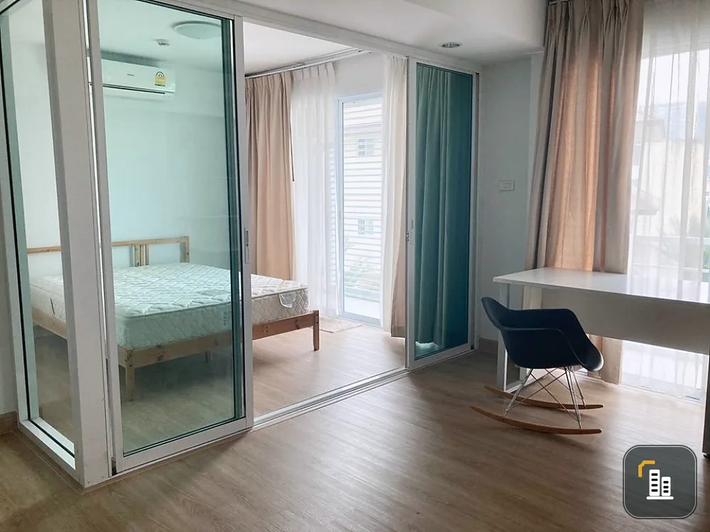 Urgent for sale, Sea Two Condominium, beautiful room, separate room. The room is spacious, nice to live in. Don't wait. Hurry up to reserve.