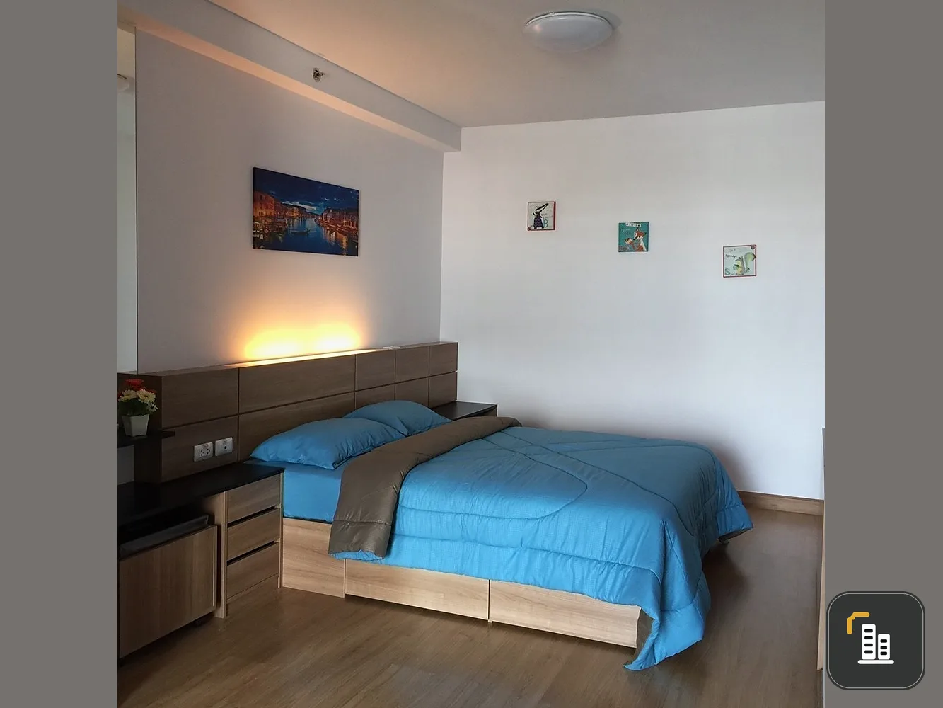 For rent Supalai Park Ekkamai-Thonglor. very nice room furniture Good electrical appliances in the whole room. Book now.