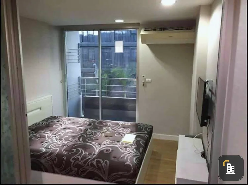 Condo for sale, The Kris Express (Ratchada 17), fully furnished. Electrical appliances are ready. Don't wait. Book now.