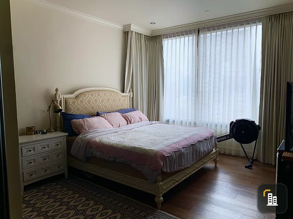 For Sale Aguston Sukhumvit 22, beautiful room, fully furnished, golden location, don't miss it