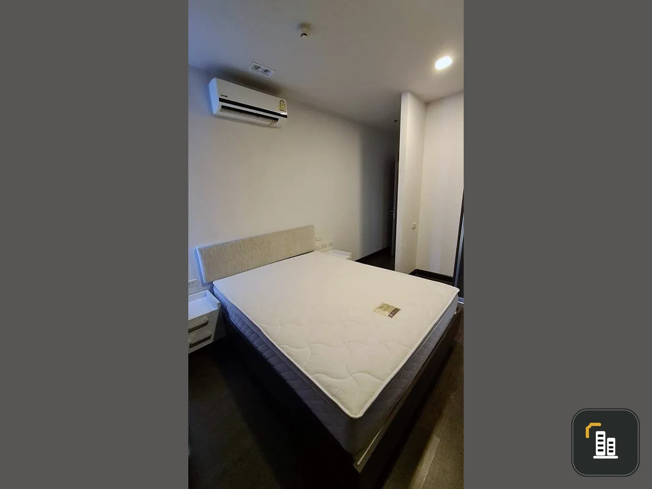 Sell Pattaya Posh (North Pattaya) 1 bedroom 1 bathroom, high floor, view of the Sanctuary of Truth, fully furnished, ready to move in. Urgent.