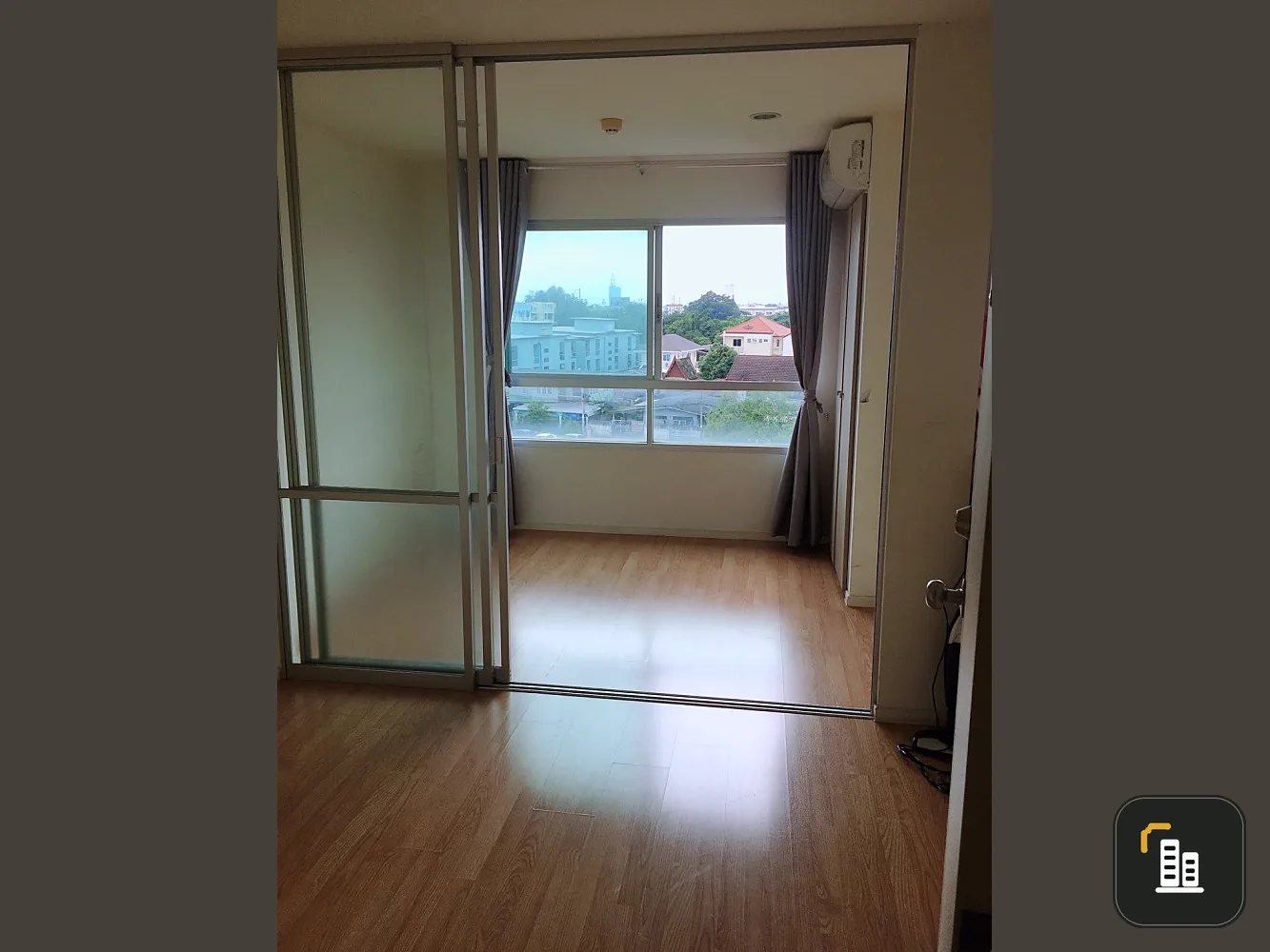 Selling Lumpini, Mega City, Bangna, complete facilities, ready to move in. Don't miss it.