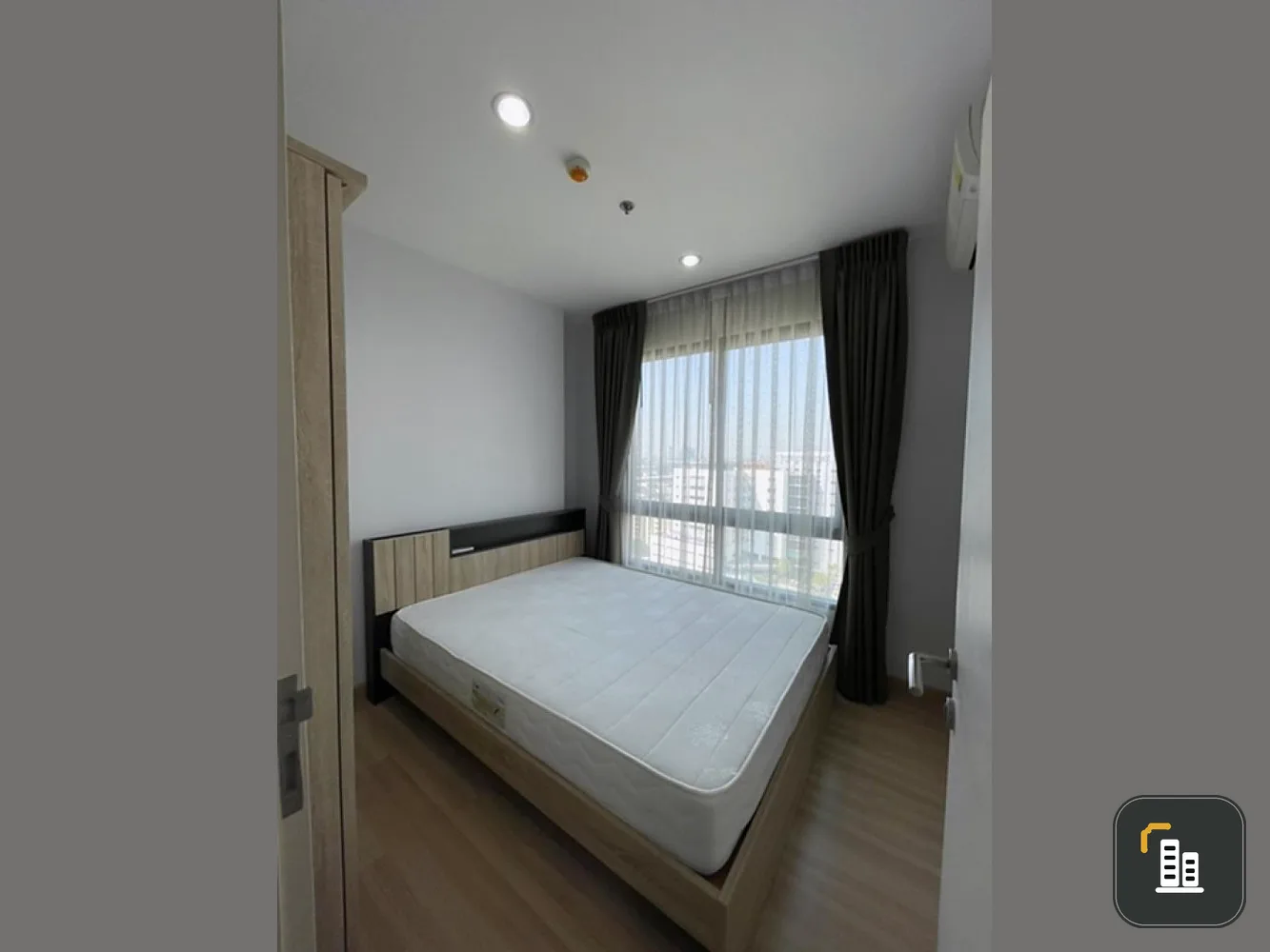 Sale The Nice Mono Ratchavipha, Building A, city view and swimming pool. Fully furnished and electrical appliances