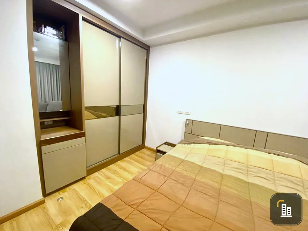 Sell / rent Condo JR Y Condo Rama 9, beautiful room, fully furnished, ready to move in, convenient to travel, don't miss it!