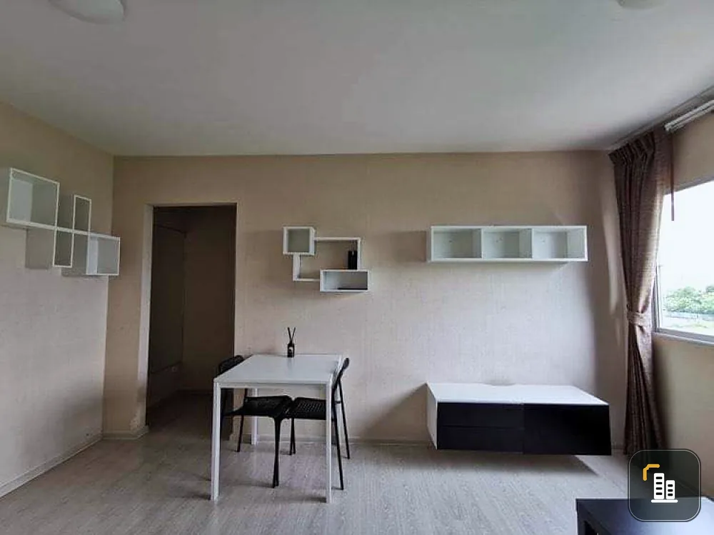 For rent Plum Condo Park Rangsit Phase 1 large room with a lot of usable space with built-in washing machine Book now