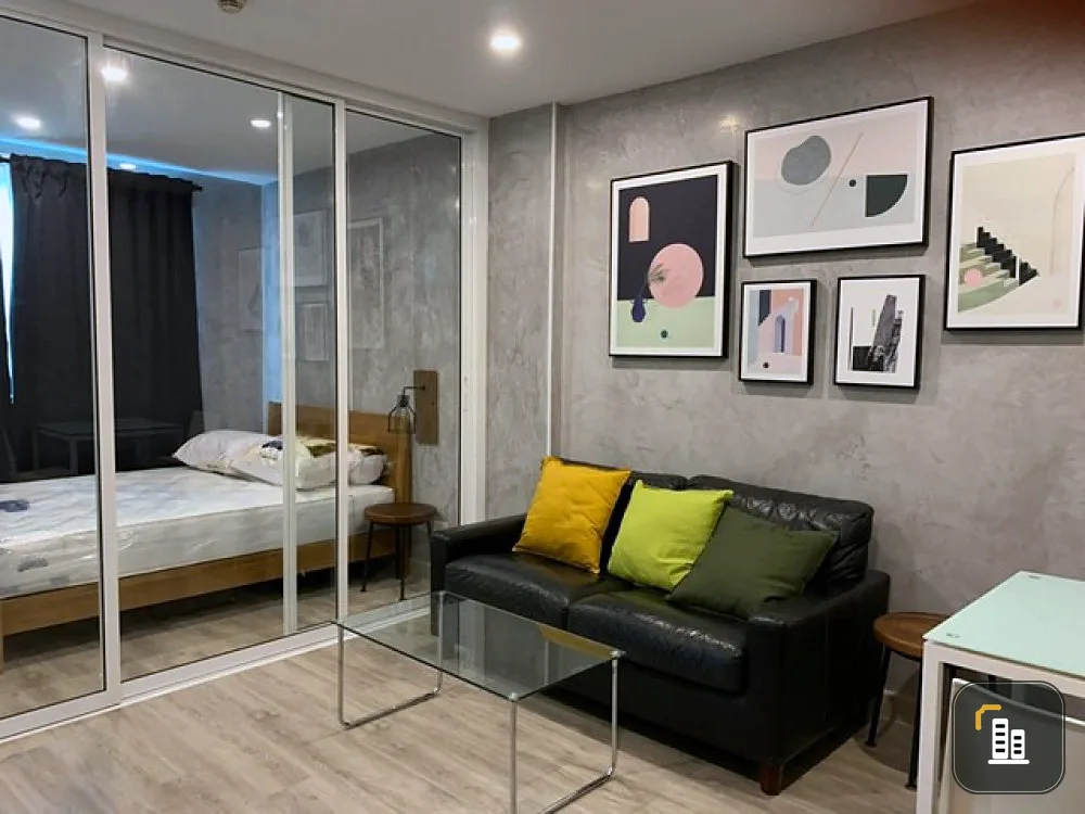 Urgent sale!! Condo Ivy Ratchada, Building B, 6th floor, furniture, ready to move in, don't miss it!!
