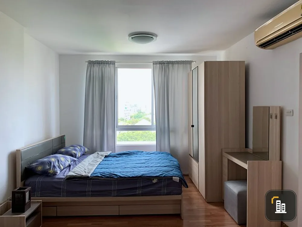 Urgent sale!! Condo Ivy Ratchada, 6th floor, Building C, furniture, ready to move in, don't miss it!!