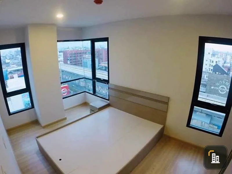 Knightbridge Sky City for sale, new bridge, size 41 sqm., new room, next to the BTS, convenient to travel, hurry to reserve