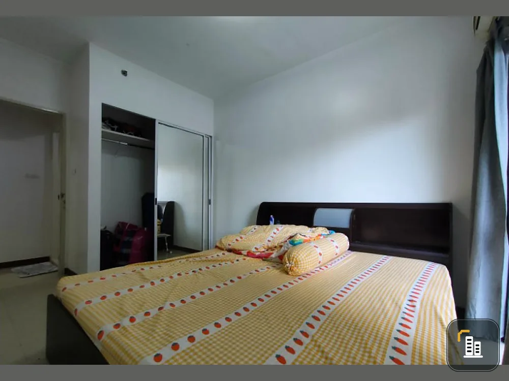 Urgent sale!! Condo A Space ID Asoke-Ratchada, big room, corner room Next to the swimming pool, near MRT Rama 9, don't miss it!!