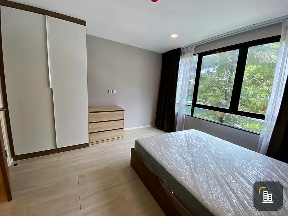 Sell / rent Condo Atmoz Ladprao 71, pool view, corner room, fully furnished, complete electrical appliances, urgently.