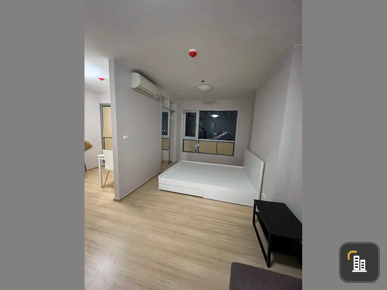 Condo for sale, Fuse Sense Bang Khae, corner room, 21st floor, size 26 sqm, good price, I can tell you that you must not miss it. This room