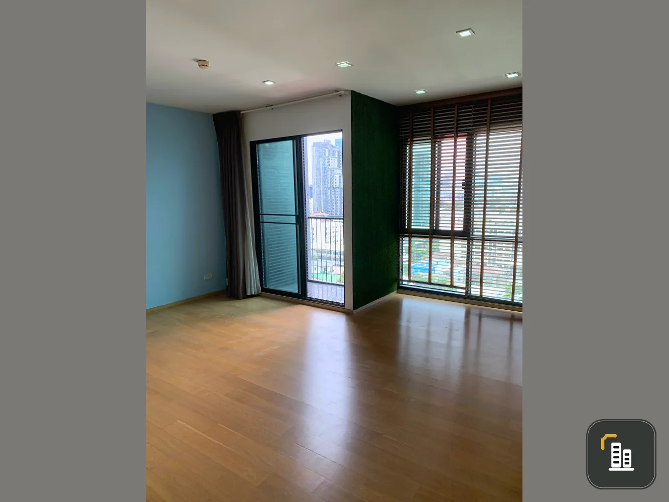 Urgent sale!! Noble Reflection Condo, 14th floor (empty room), can buy and invest It's good to live by yourself!!