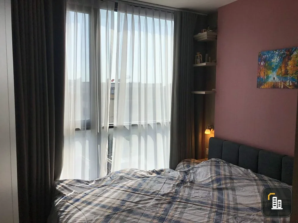 For Sell The Line Wong Sawang The room is decorated very nicely. Premium grade built-in furniture in the whole room Hurry up to reserve before it slip