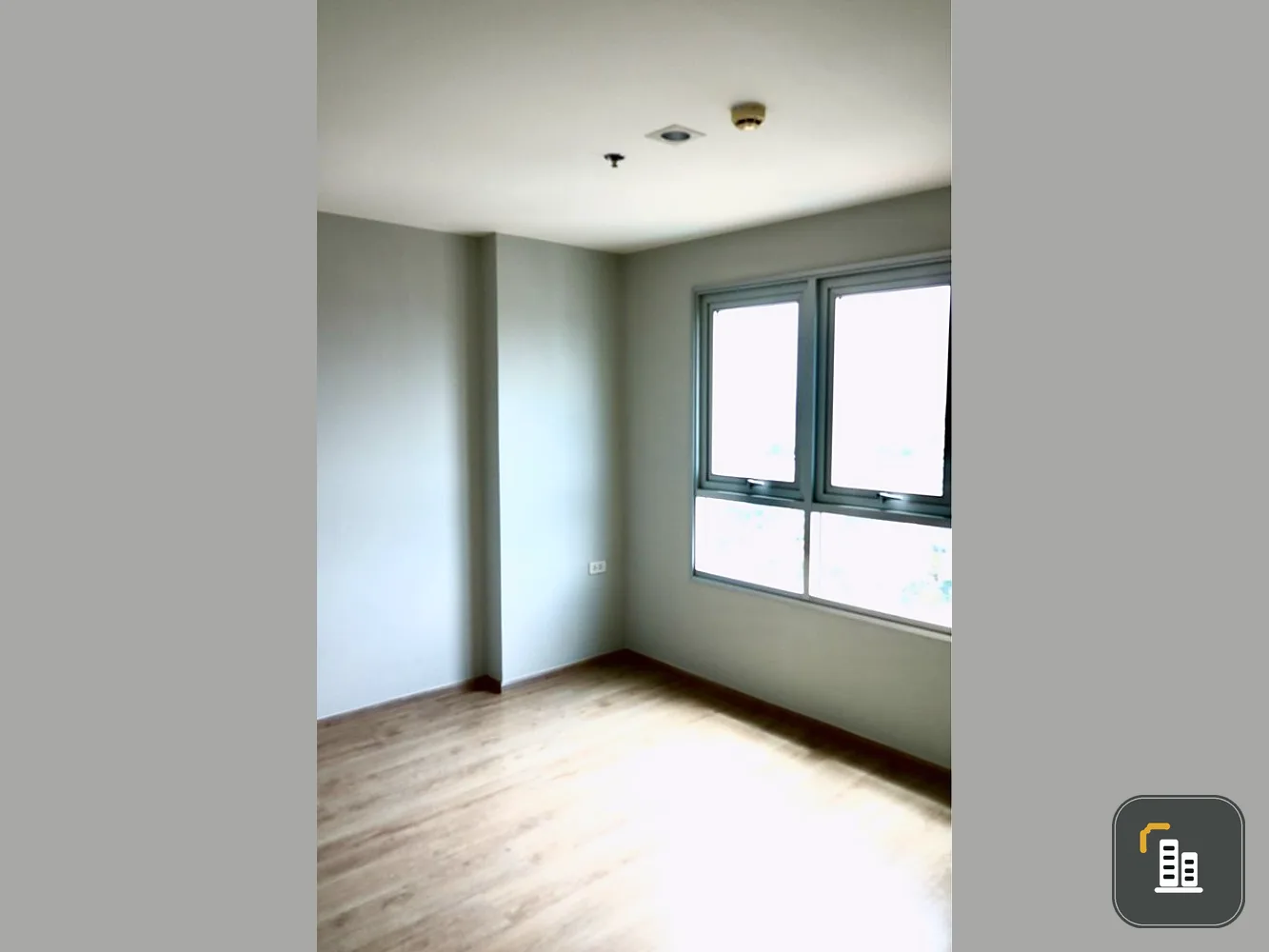 Sell empty room, Rich Park Condo @ Chao Phraya, spacious area. fully decorated Get a high floor view. Hurry up to reserve.