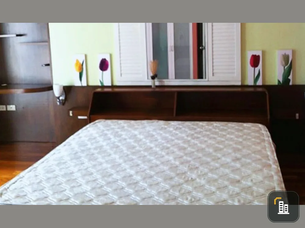 For rent, Asoke Place, ready to move in, convenient transportation, don't miss it