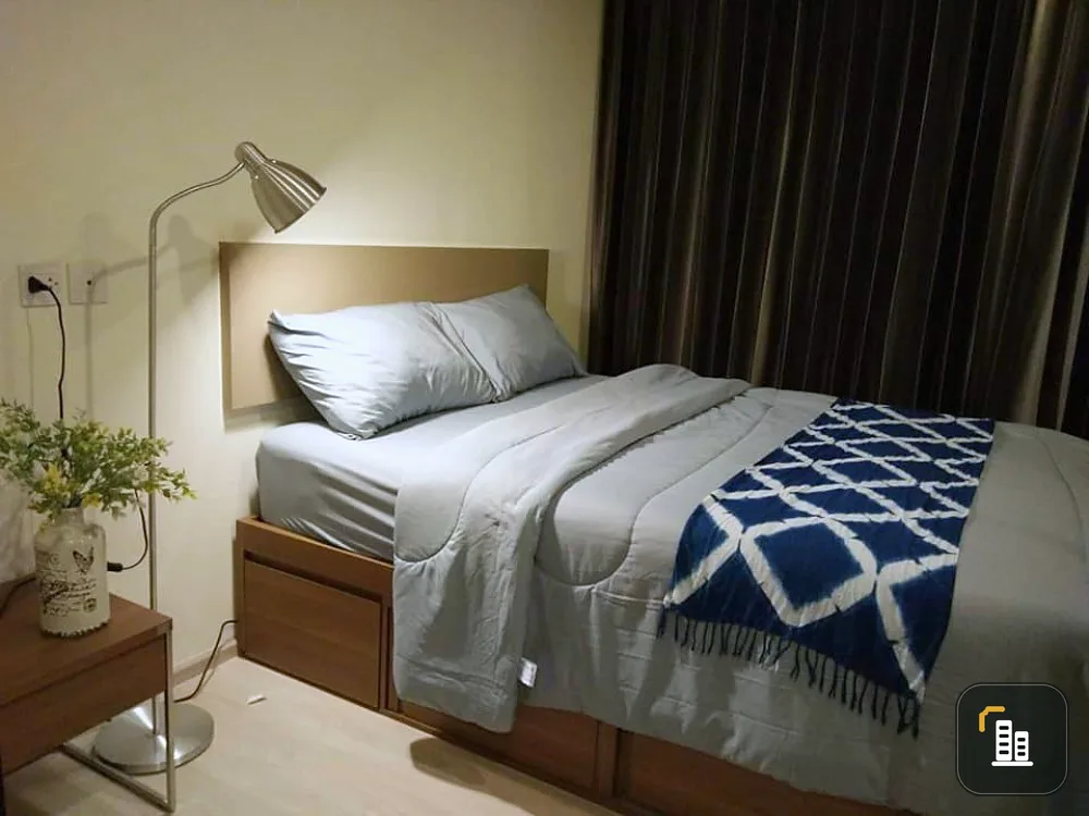 Condo for rent Life Asoke, high floor, Singha Complex view, complete electrical appliances, fully furnished, hurry up