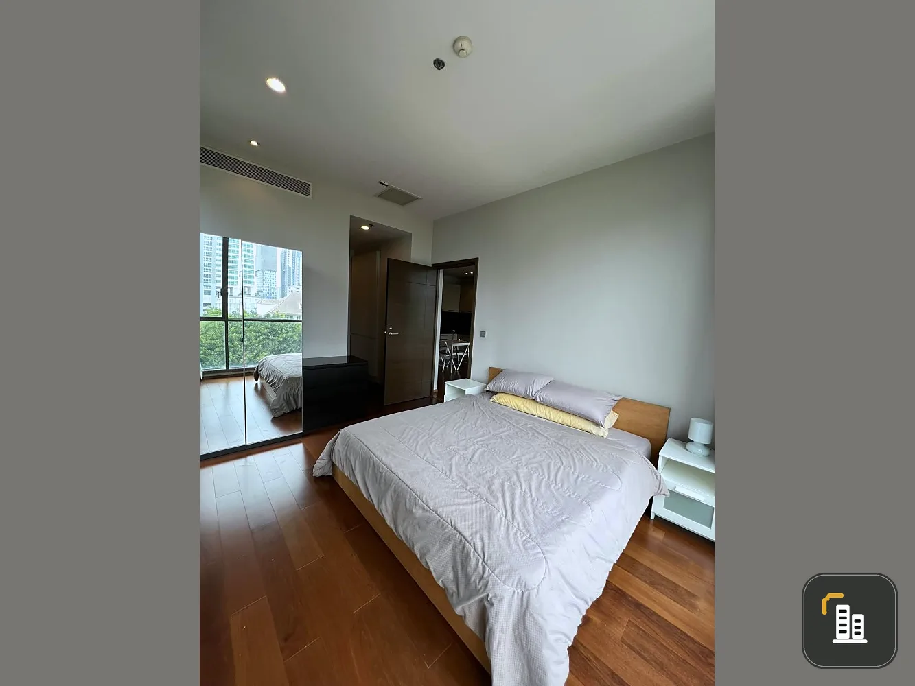 Condo for sale, Quattro by Sansiri, city view, beautiful room, luxurious, very livable, fully furnished, don't miss it!!