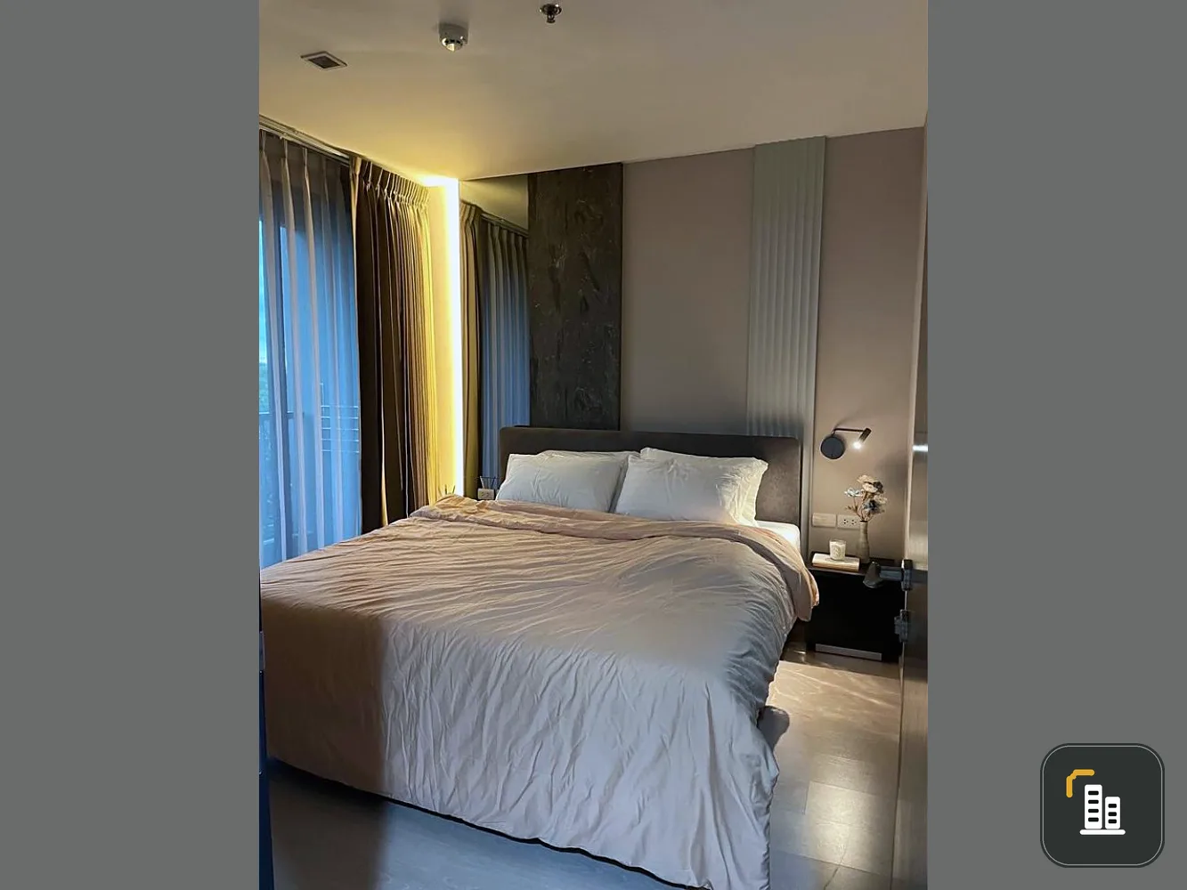 Condo for rent, Rhythm Sukhumvit 44/1, sky garden view, next to BTS, complete electrical appliances, ready to move in