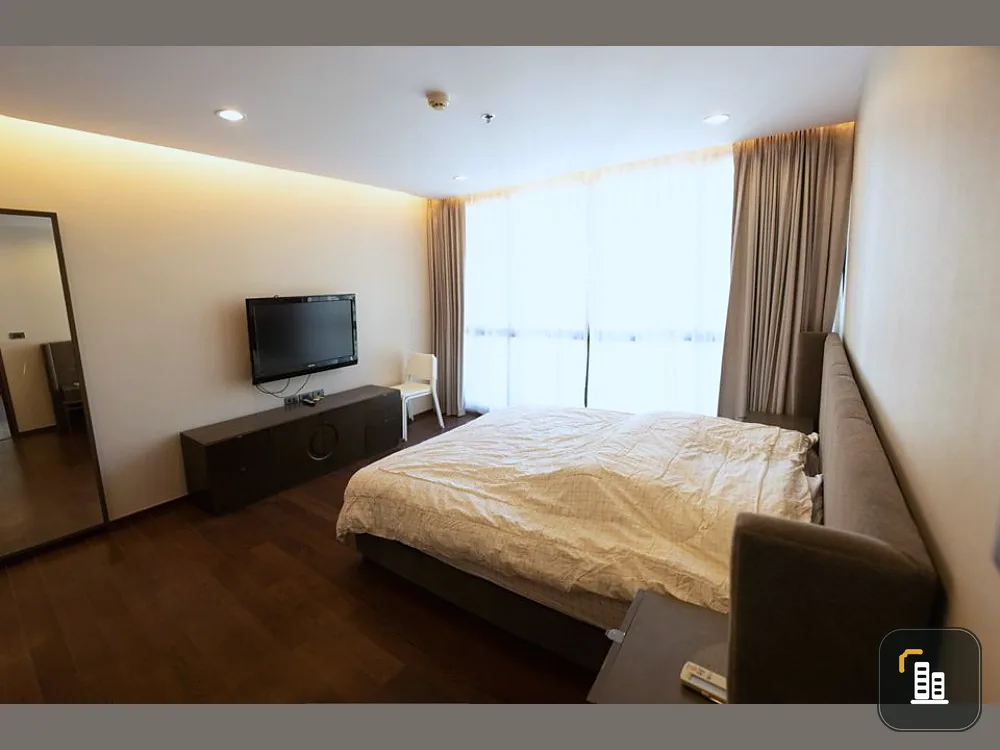Condo for sale, The Hudson Sathorn 7, fully furnished, ready to move in, large room, complete electrical appliances, near BTS, urgently