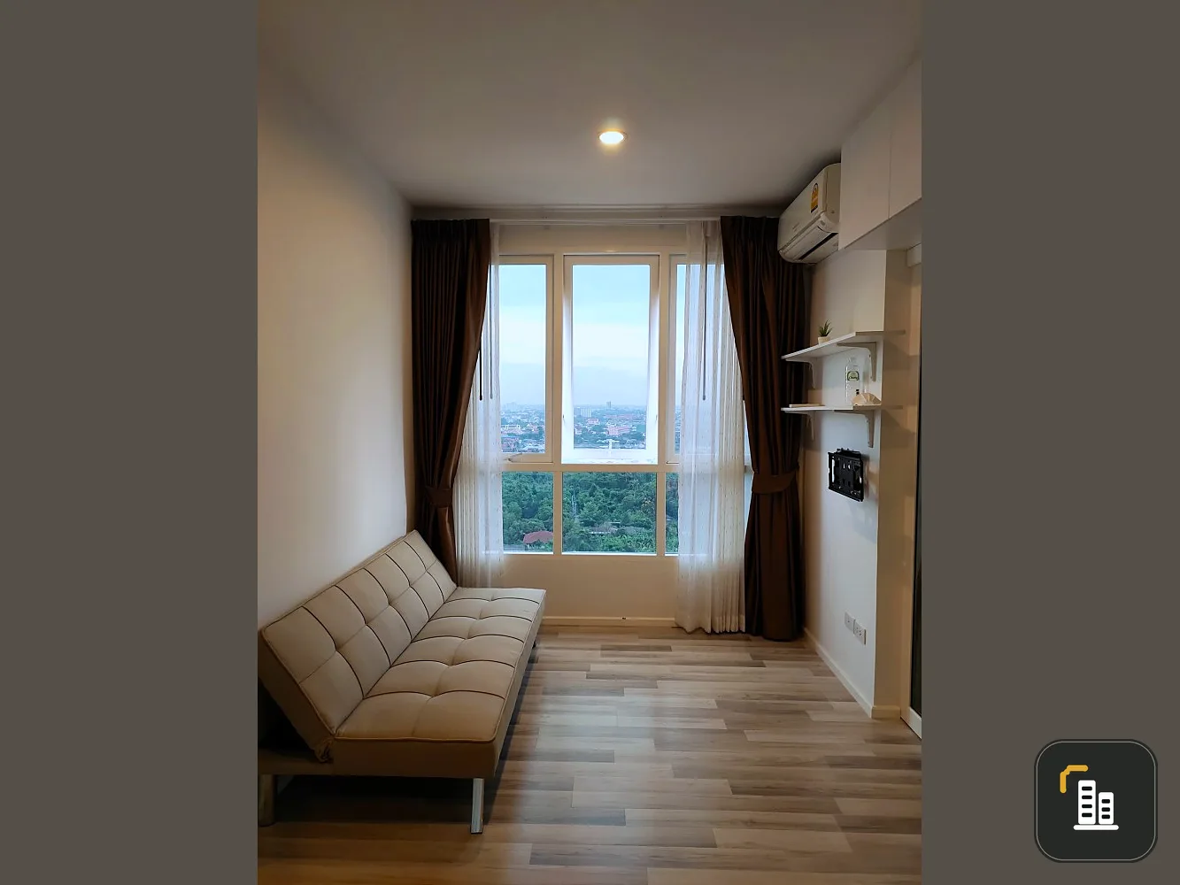 Sale/Rent Condo The Key Sathorn Ratchapruek. Nice decorated room. We have everything done here, 19th floor, beautiful view. If interested, you need to